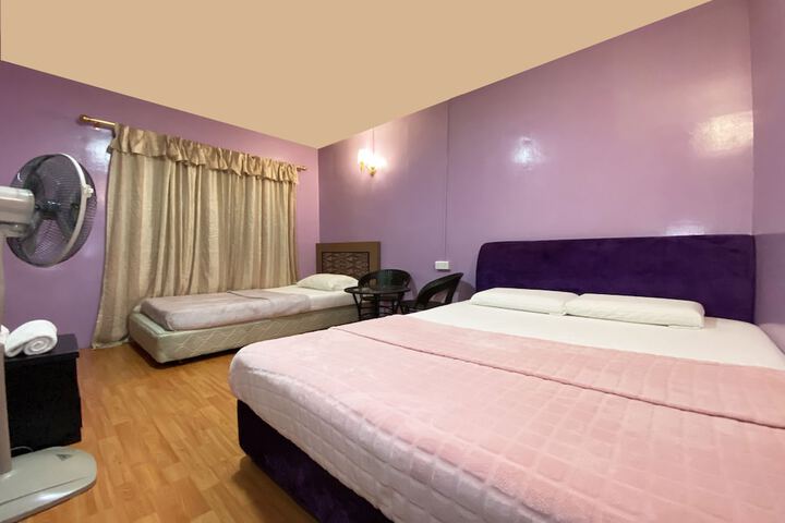Room 15 of 29