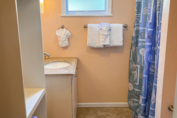 Room 215 of 289