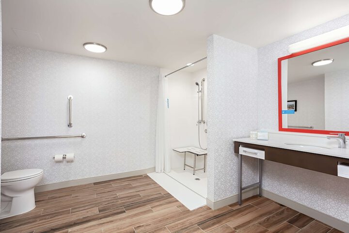 Bathroom shower