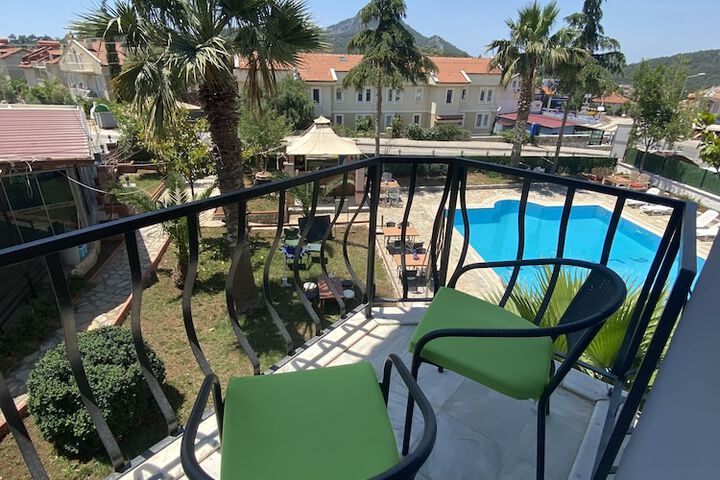 Terrace/Patio 43 of 45