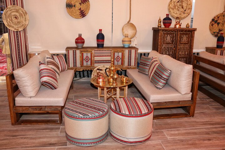 Room 4 of 25