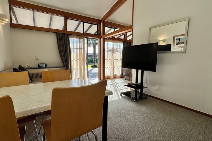 Room 5 of 42