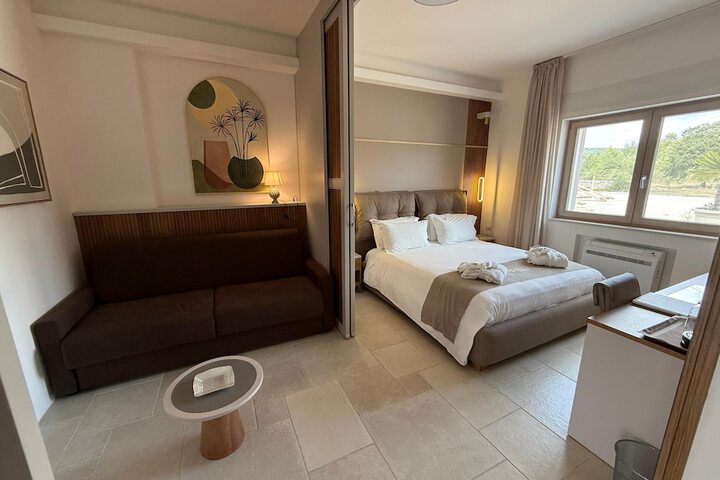 Room 14 of 53