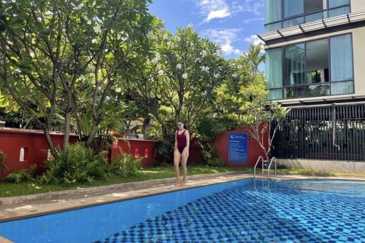 Pool 63 of 81