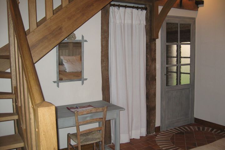 Room 4 of 45