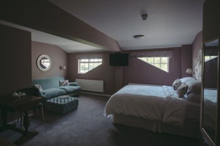 Room 38 of 54