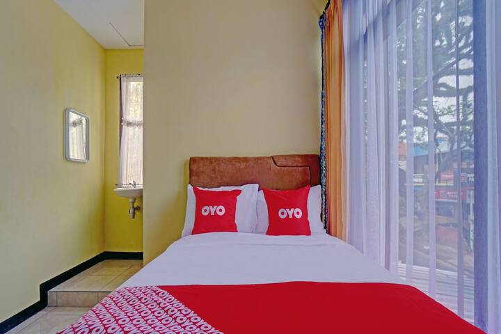 Room 10 of 21