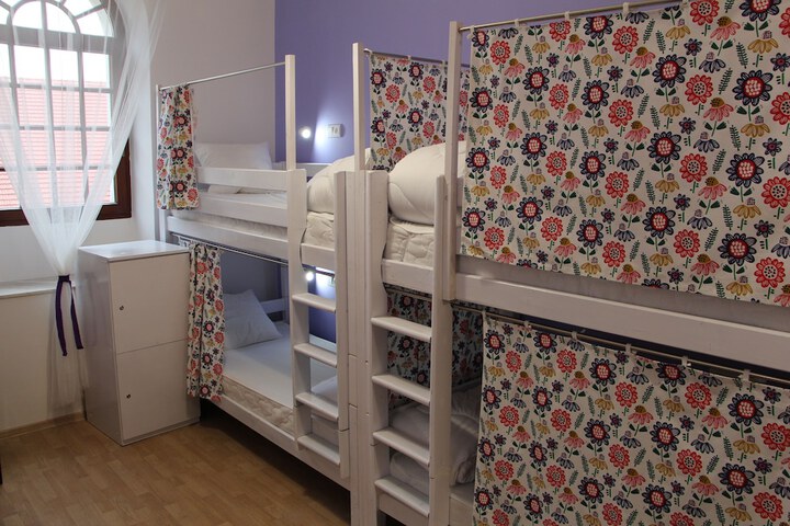 Room 11 of 159