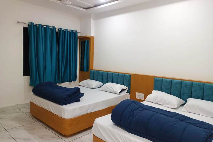 Room 7 of 101