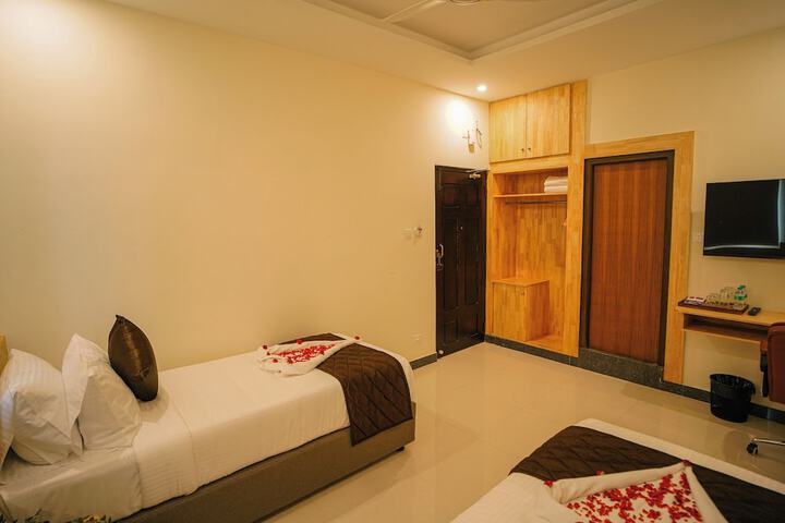 Room 10 of 52
