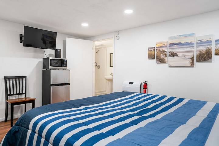 Room 3 of 29