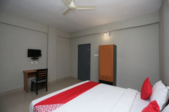 Room 2 of 12