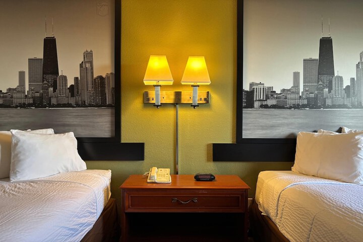 Room 7 of 26