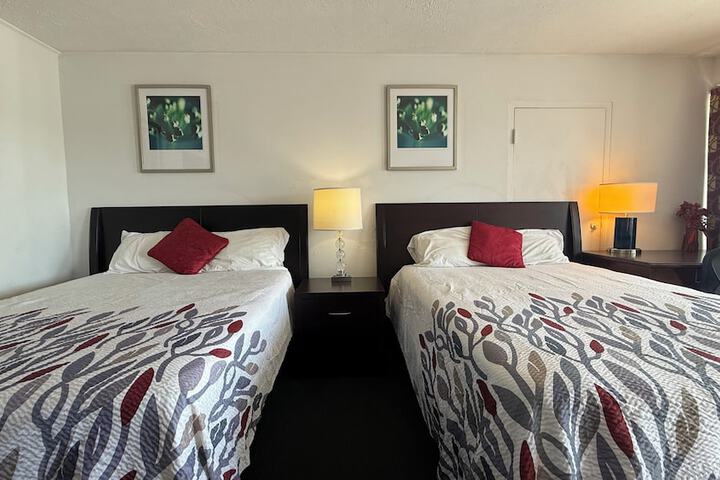 Room 2 of 15