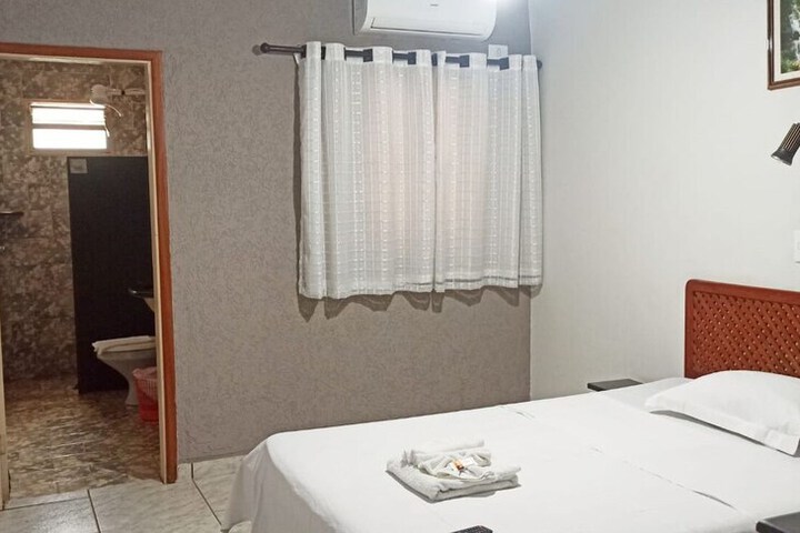 Room 11 of 29