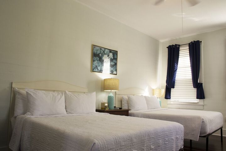 Room 21 of 112