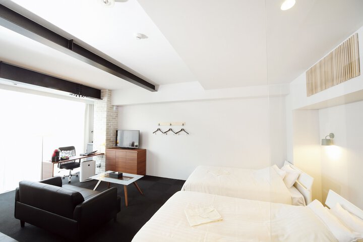 Room 3 of 59