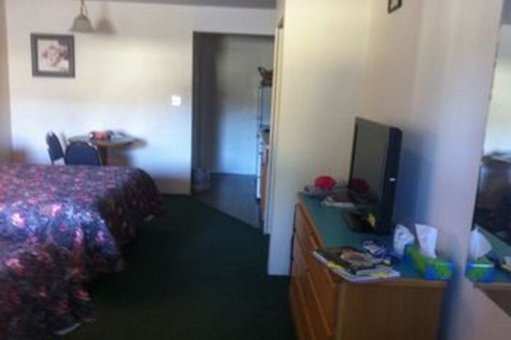Room 3 of 5