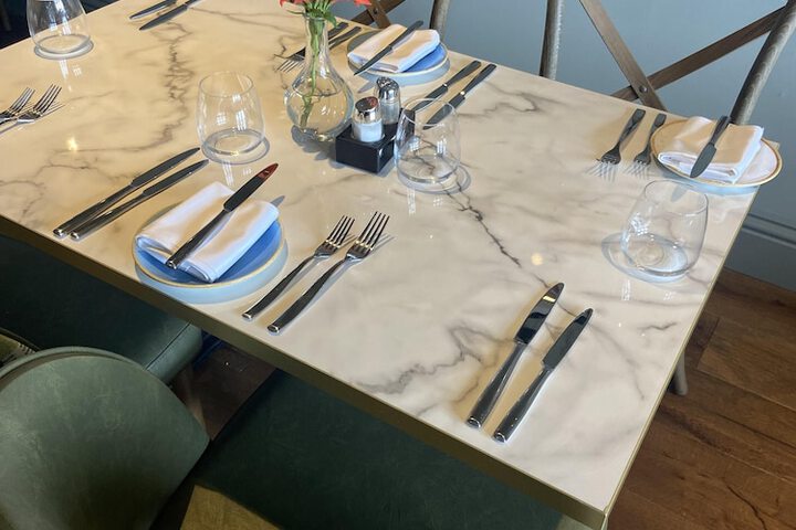 Dining 27 of 45