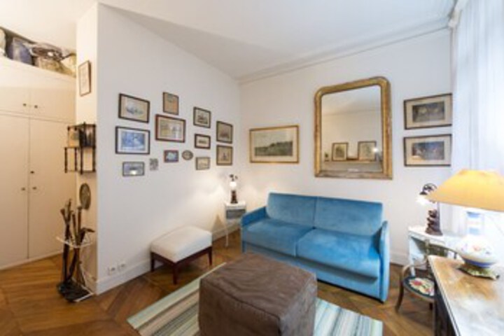 Room 5 of 19