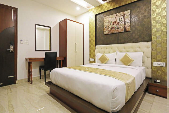 Room 25 of 115
