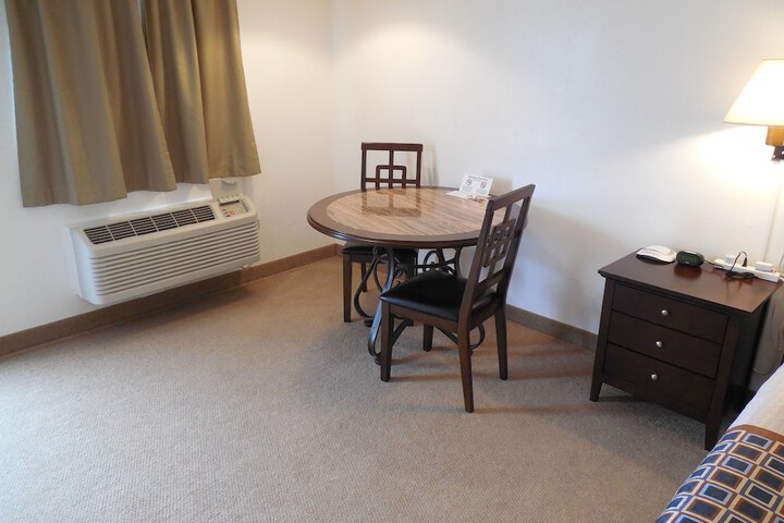Room 18 of 54