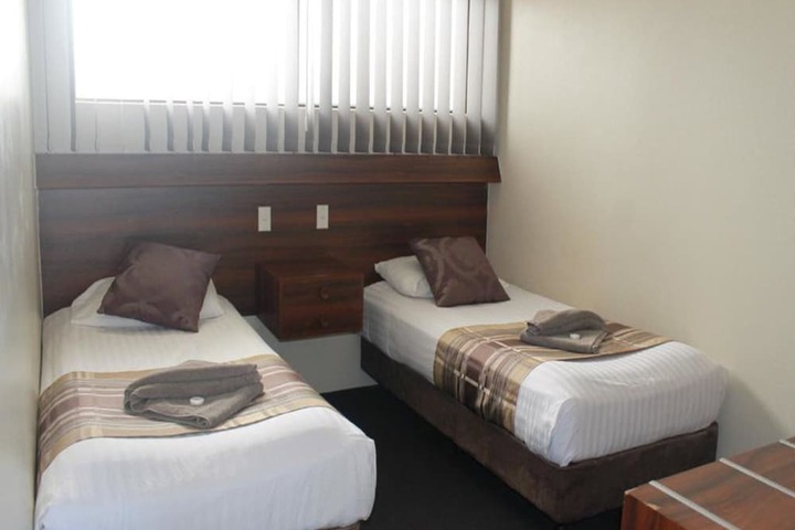 Room 12 of 52