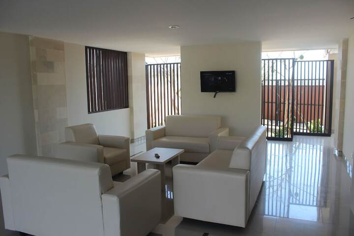 Hotel Interior 7 of 38