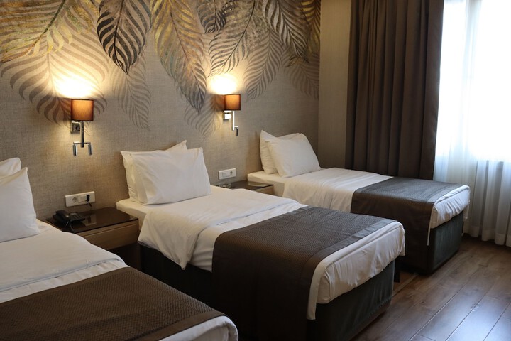 Room 14 of 31