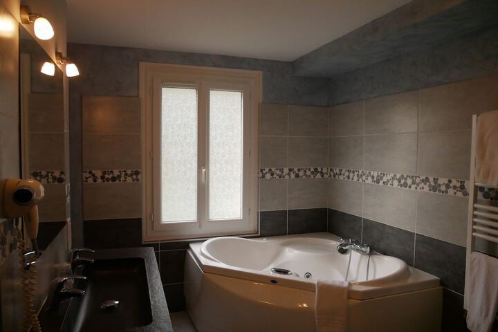 Bath Interior
