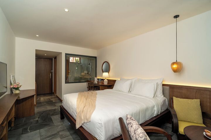 Room 18 of 75