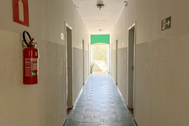 Ballroom/Hall 17 of 22