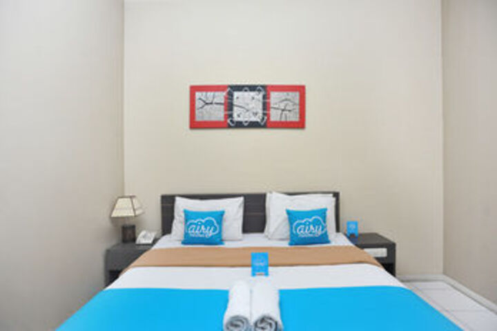 Room 9 of 22