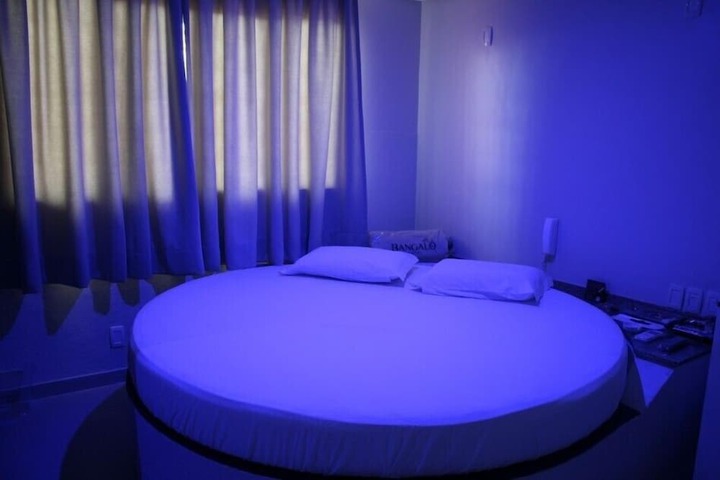 Room 8 of 47
