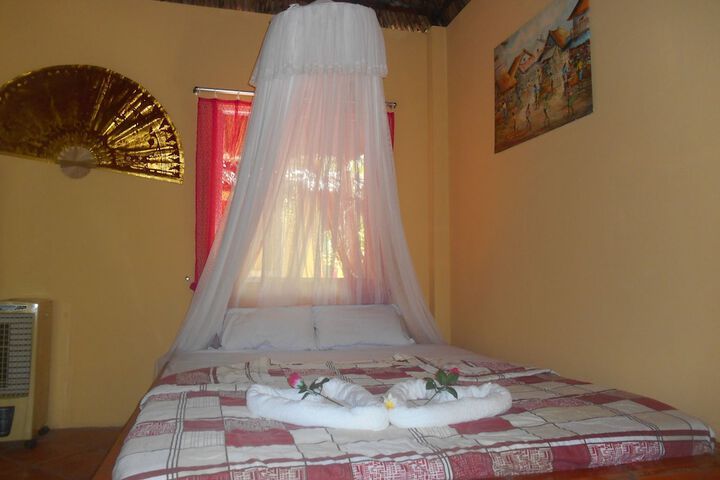 Room 3 of 34