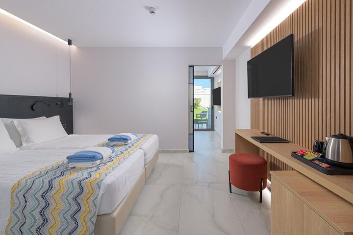 Room 39 of 154