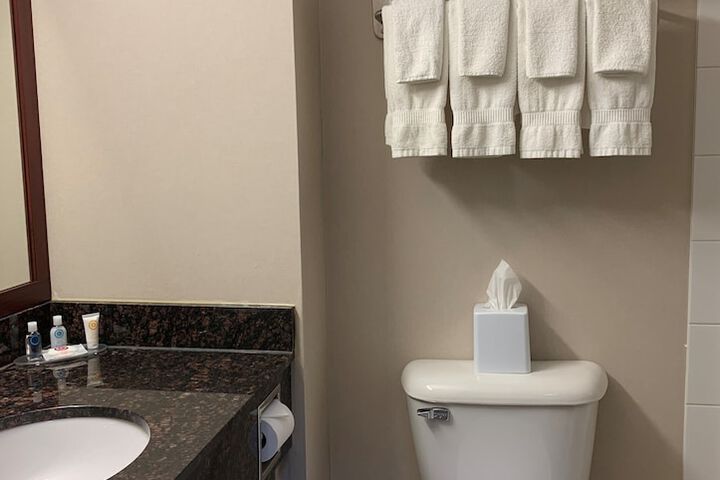 Room 15 of 26