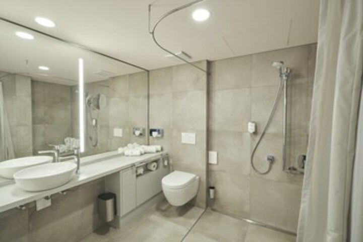 Room 5 of 29