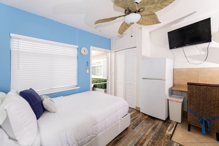 Room 41 of 60