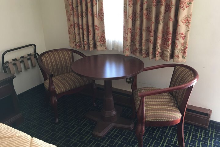 Standard | King Bed (6 of 12)