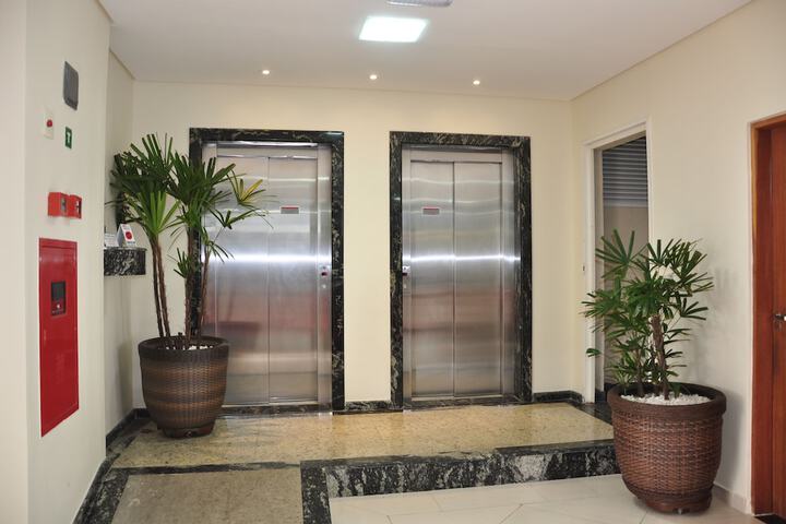 Hotel Interior 4 of 27