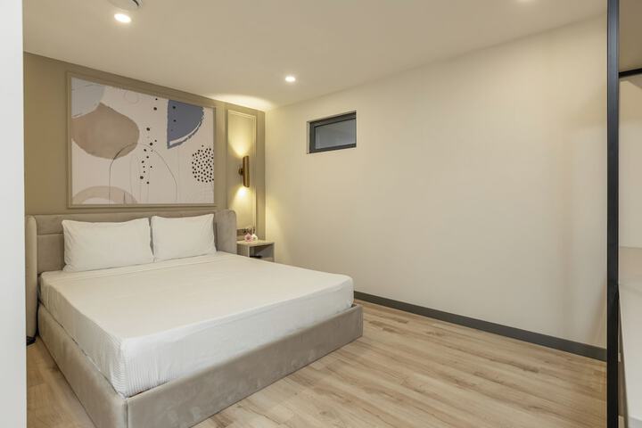 Room 38 of 111