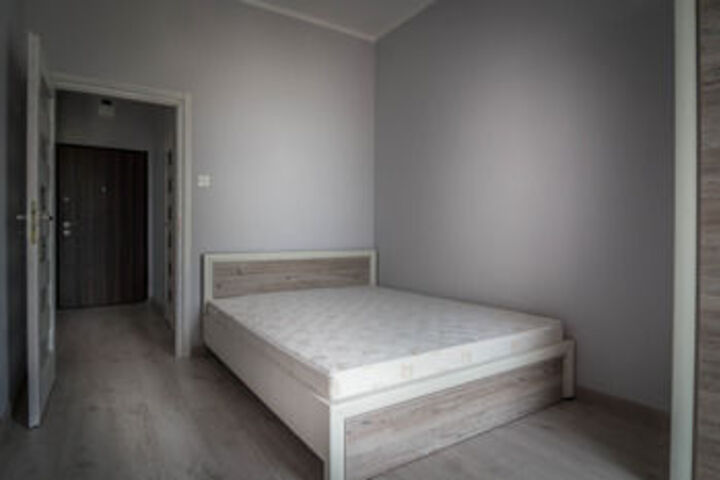 Room 17 of 41