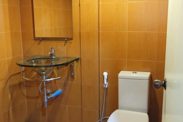 Room 29 of 52