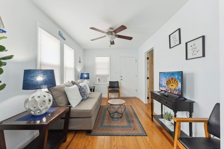 Room 47 of 75
