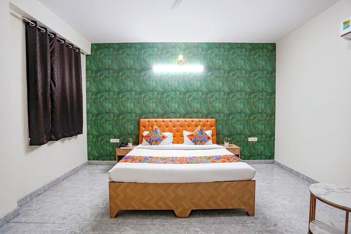 Room 14 of 44