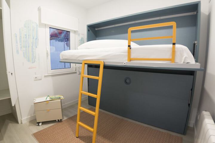 Room 24 of 69