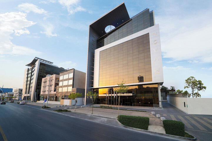 Hotel 63 of 64