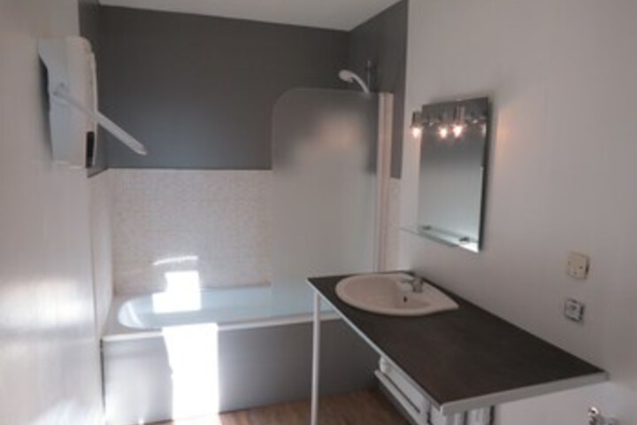 Room 2 of 19
