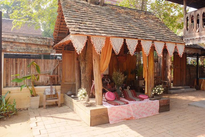 Hotel Entry